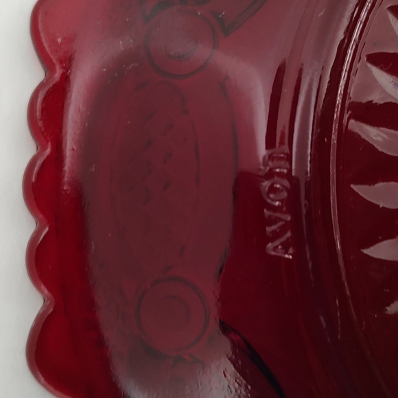 Avon Red Cape Cod Collection 1876 Salad Plate - Picture 3 of 3